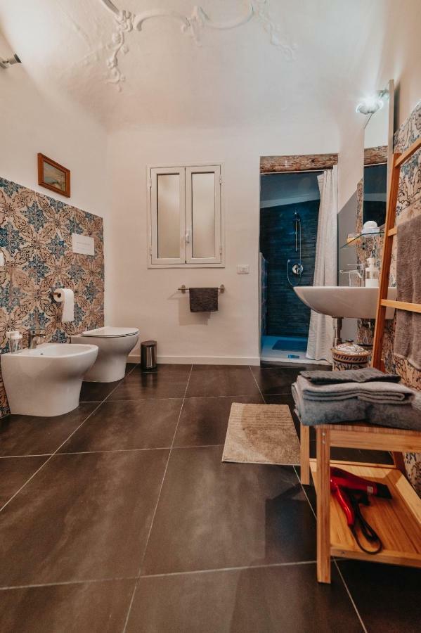 Casadamare Apartment Palermo Bagian luar foto