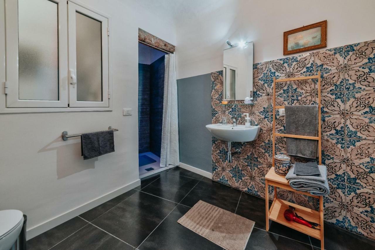 Casadamare Apartment Palermo Bagian luar foto